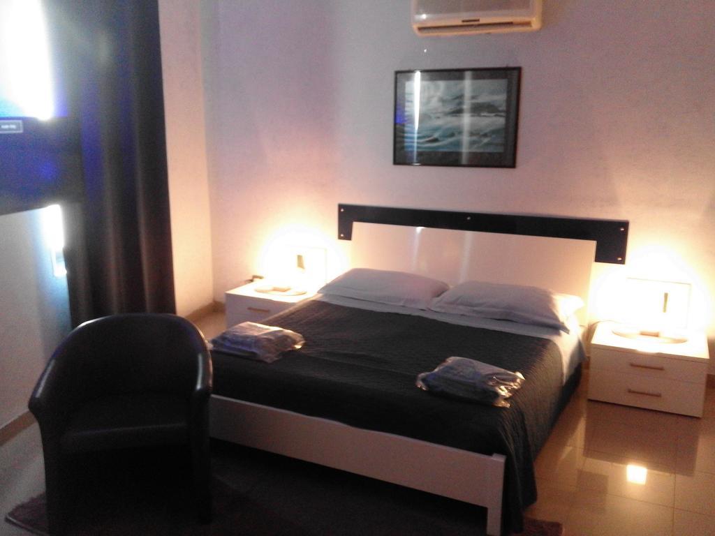 Attico Mare Apartment Gallipoli Bagian luar foto